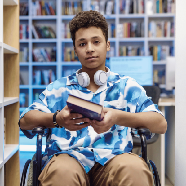 Zum Schutz der hier dargestellten Kids haben wir die Namen und Geschichten abgeändert und verwenden Symbolbilder sowie Abbildungen auf denen diese teilweise unkenntlich gemacht wurden.