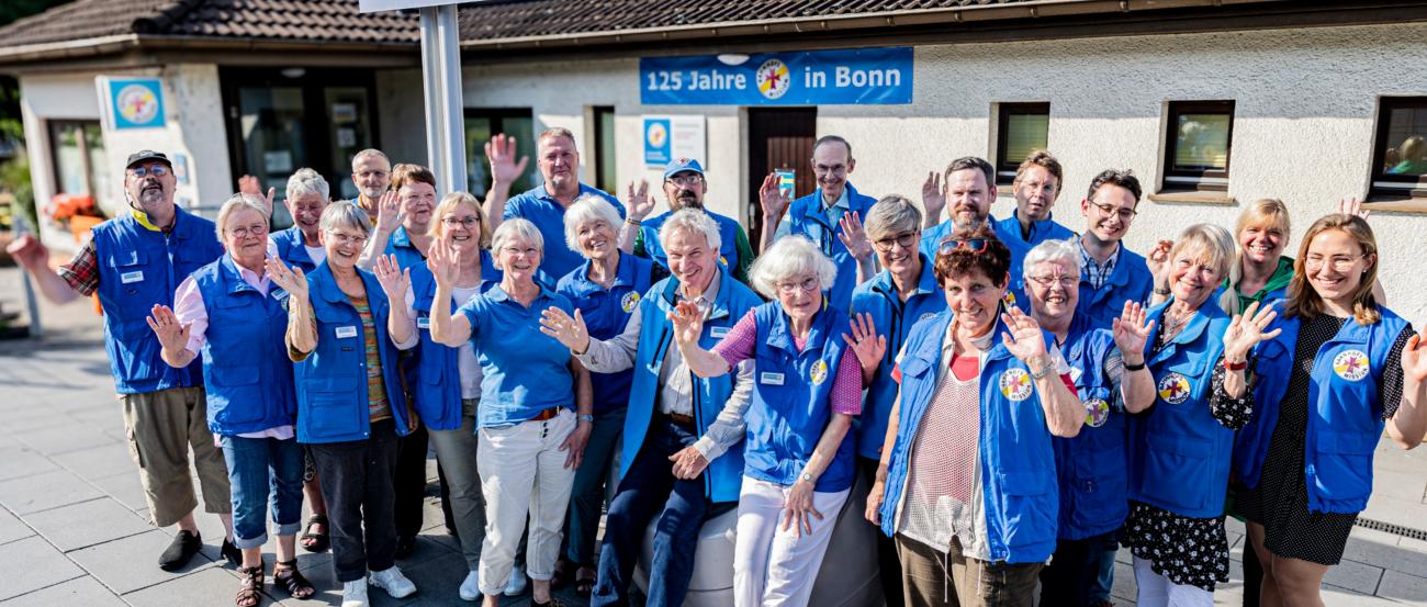 BAHNHOFSMISSION  Gruppenbild_