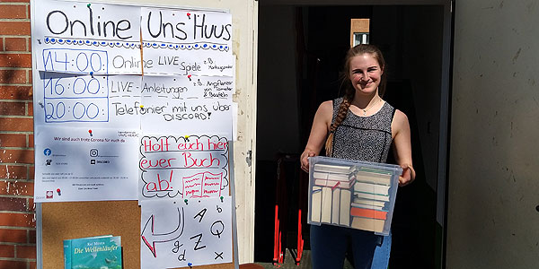 Caritas-Jugendzentrum „Uns Huus“ hält Kontakt zu Jugendlichen mit neuen Ideen Caritas-Jugendzentrum „Uns Huus“ hält Kontakt zu Jugendlichen mit neuen Ideen
